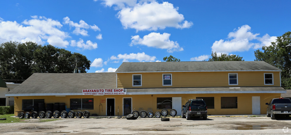 Primary Photo Of 13209 Aldine Westfield Rd, Houston Freestanding For Sale