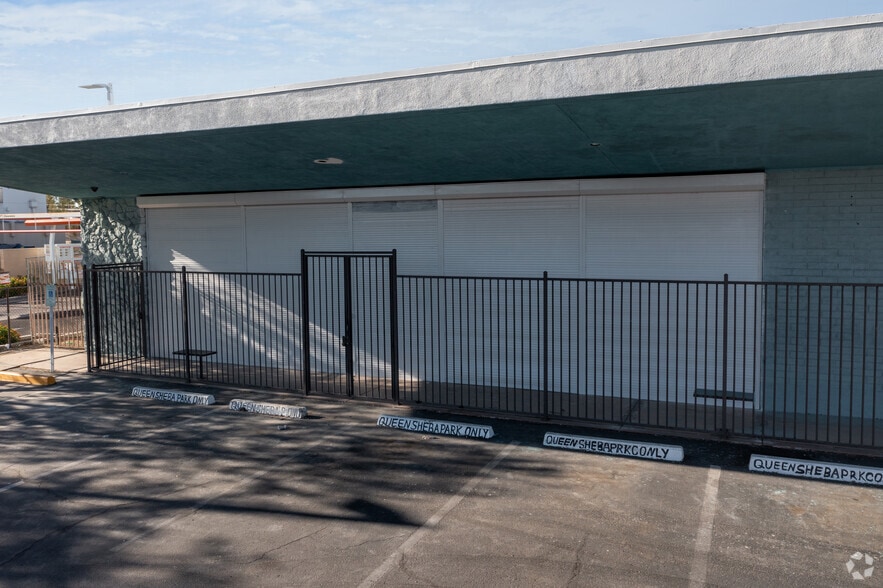 More Photos Of 6470 E 22nd St, Tucson Freestanding For Sale