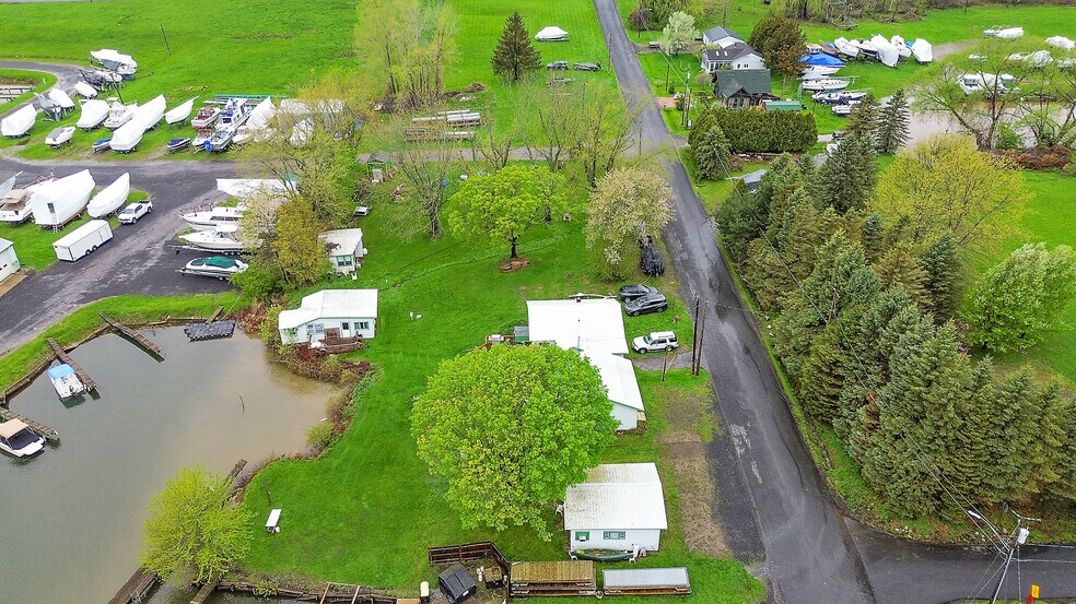 More Photos Of 356 King St, Fair Haven Marina For Sale