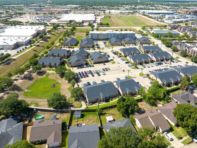 More Photos Of 1846 Snake River Rd, Katy Medical For Lease