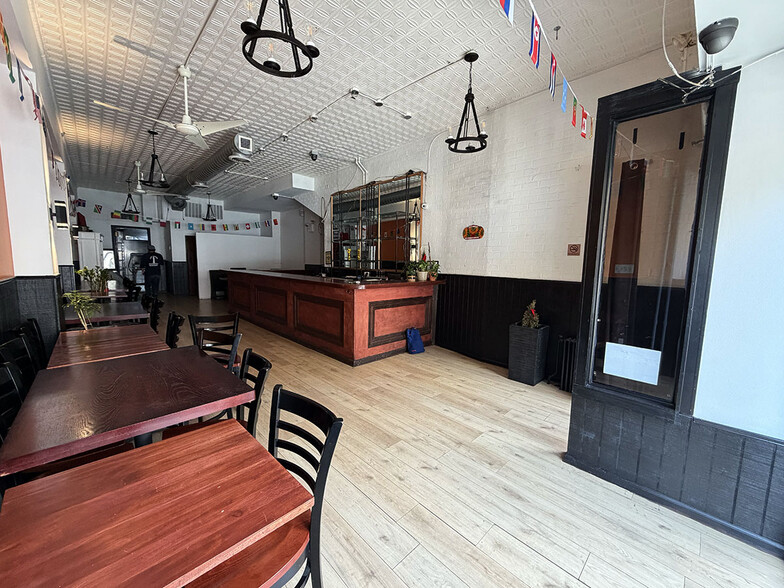 More Photos Of 340 Franklin Ave, Brooklyn Restaurant For Lease