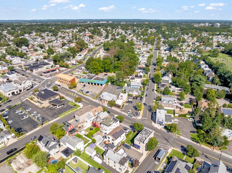 More Photos Of 330 New Brunswick Ave, Fords Office For Sale