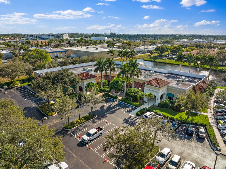 More Photos Of 500 Columbia Dr, West Palm Beach Office For Lease