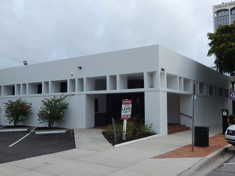Primary Photo Of 1561 Main St, Sarasota Storefront Retail Office For Lease