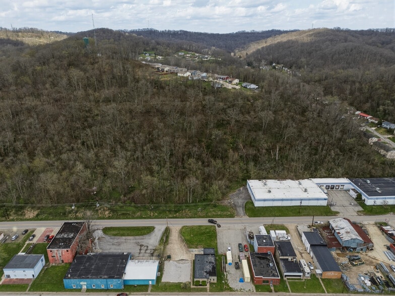 More Photos Of 3122 7th Ave, Charleston Office For Lease