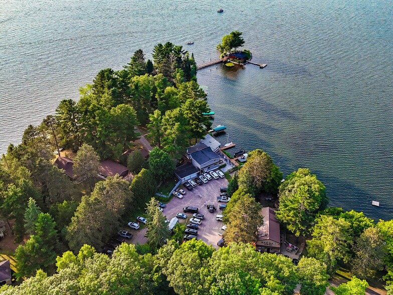 More Photos Of 10338 Big Arbor Vitae Dr, Woodruff Restaurant For Sale