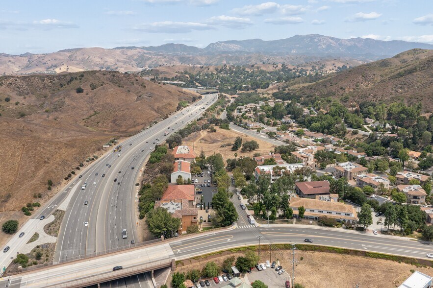 More Photos Of 28035 Dorothy Dr, Agoura Hills Office For Sale