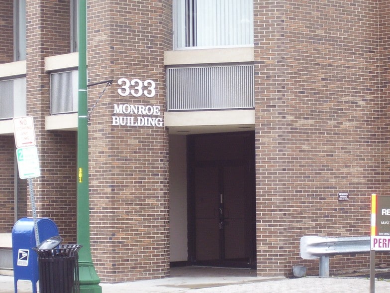 More Photos Of 333 E Onondaga St, Syracuse Medical For Sale