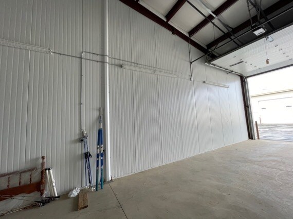 More Photos Of 3656 Stagecoach Rd, Longmont Warehouse For Lease