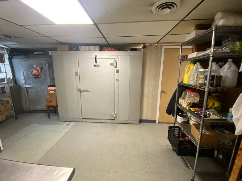 More Photos Of 2722 Easton Ave, Bethlehem Restaurant For Sale