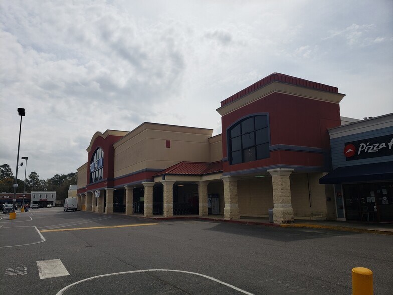 More Photos Of 860 Parris Island Gtwy, Beaufort General Retail For Lease