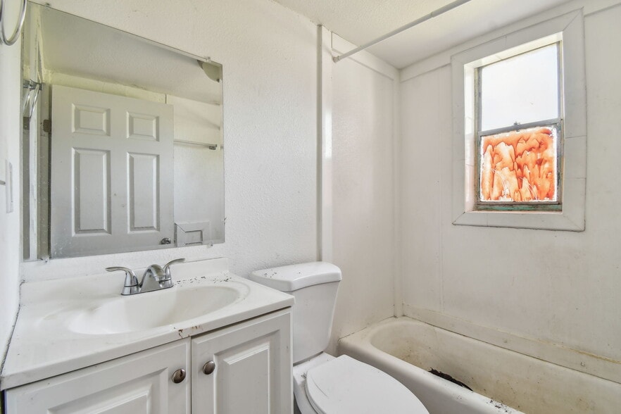 More Photos Of 1330-1334 Barnett St, Jacksonville Apartments For Sale