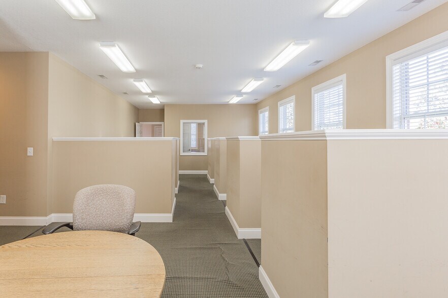 More Photos Of 3222 Ocoee St, Cleveland Medical For Sale