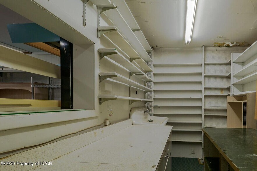 More Photos Of 360 Scott St, Wilkes Barre General Retail For Sale