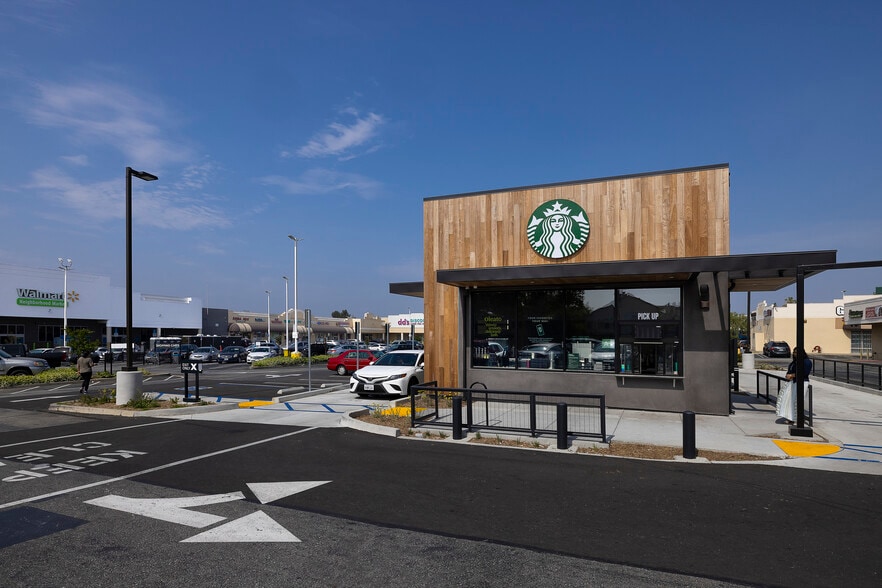 More Photos Of 602-782 E Arrow Hwy, Pomona Unknown For Lease