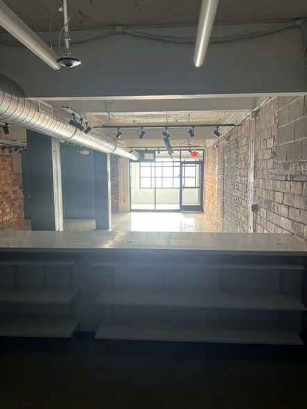 More Photos Of 2 W Forest Ave, Ypsilanti Food Processing For Lease