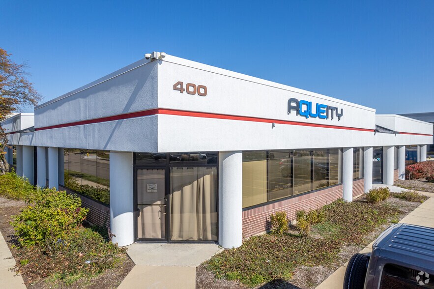 Primary Photo Of 400 E 22nd St, Lombard Office For Lease