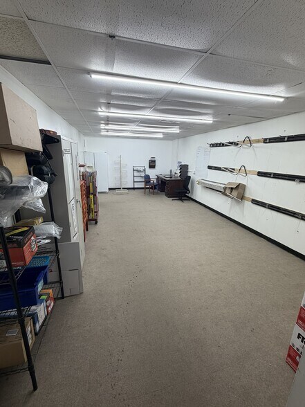 More Photos Of 12032 Middleground Rd, Savannah Warehouse For Sale