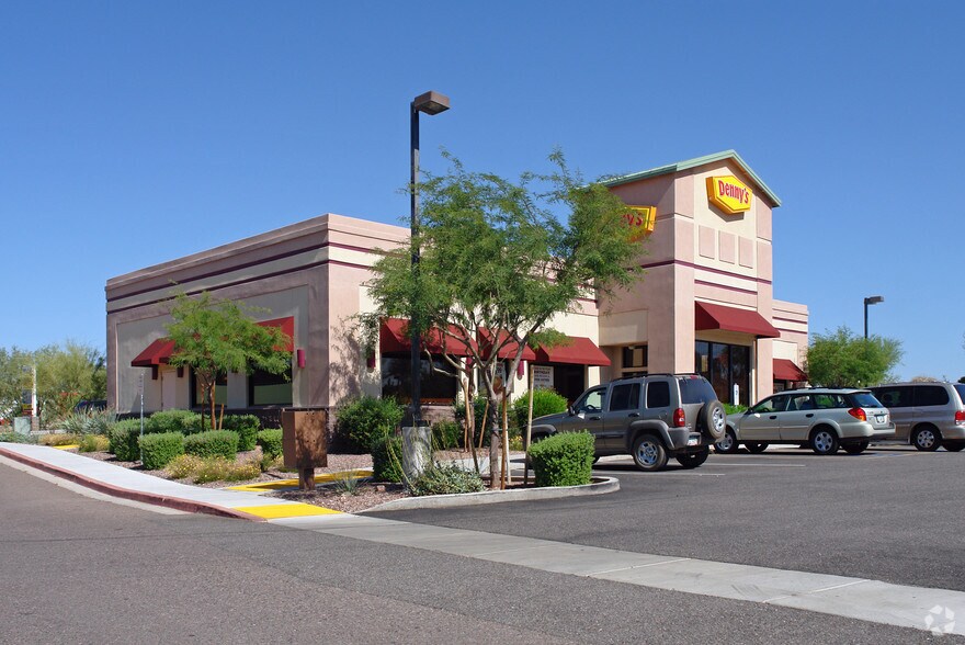 More Photos Of 4121 W Anthem Way, Phoenix Restaurant For Lease
