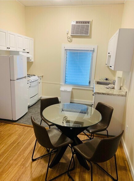 More Photos Of 1122 Simonton St, Key West Apartments For Sale