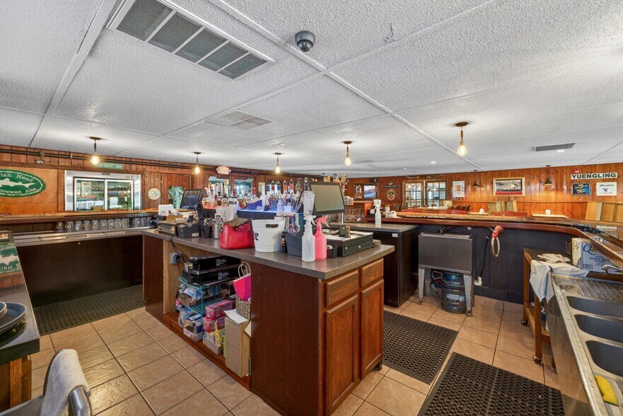 More Photos Of 1121 Route 12, Frenchtown Bar For Sale