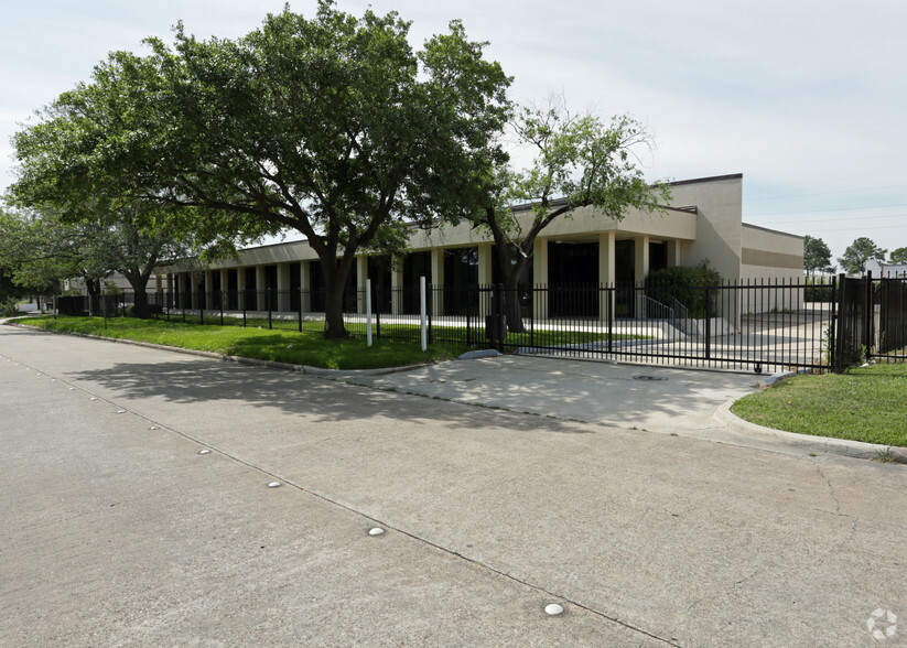 Primary Photo Of 10661 Rockley Rd, Houston Warehouse For Lease