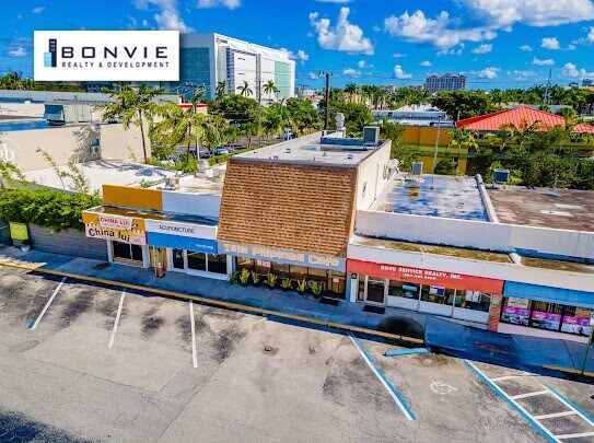 Primary Photo Of 1083 SE 17th St, Fort Lauderdale Convenience Store For Sale