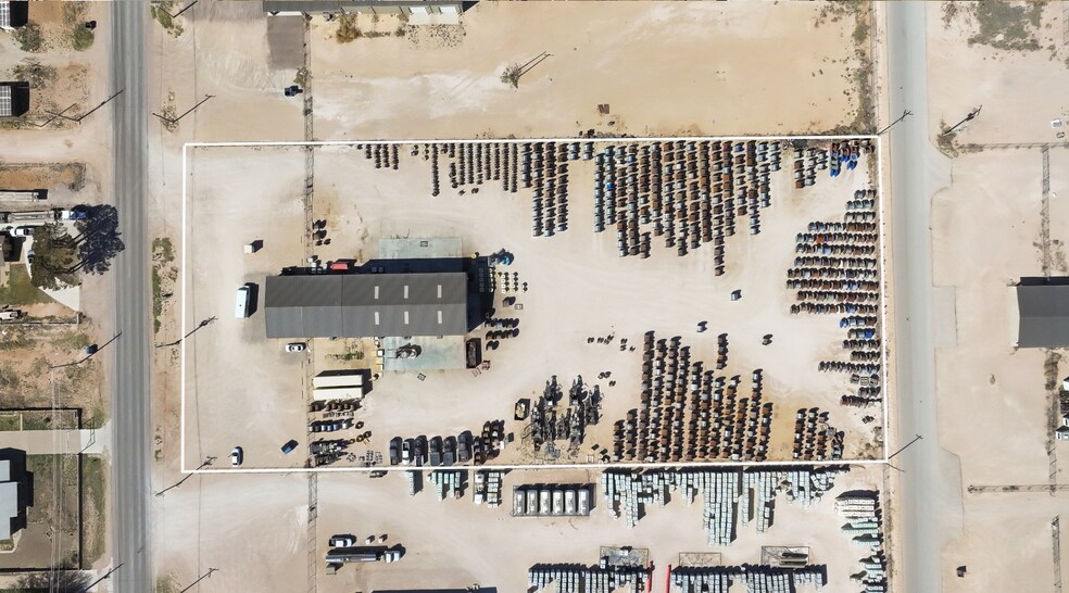 More Photos Of 1409 E County Road 120, Midland Warehouse For Lease