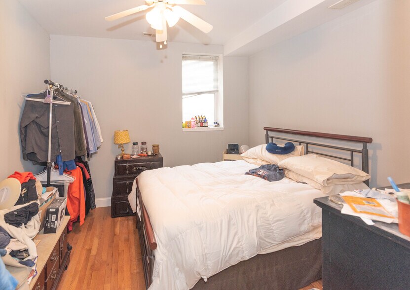 More Photos Of 2445 Lakeview Ave, Baltimore Apartments For Sale