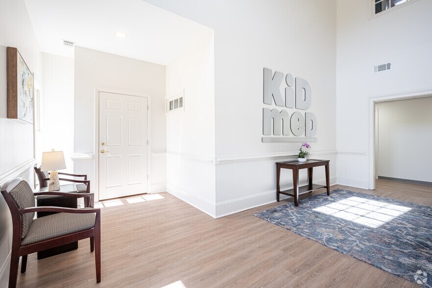 More Photos Of 1100 Turner Rd, Cumming Office For Lease