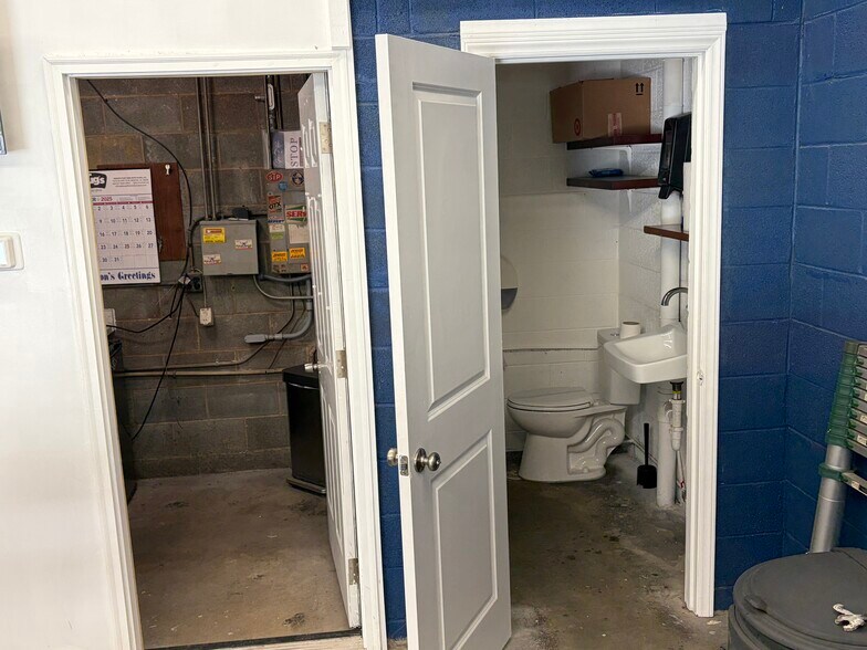 More Photos Of 8587 Sparrow Trl, Connelly Springs Contractor Storage Yard For Sale