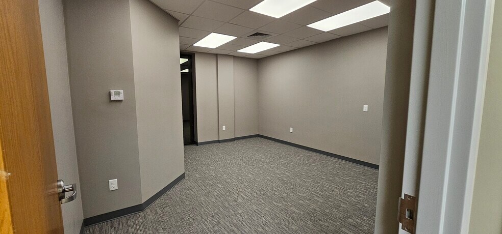 More Photos Of 4880 Library Rd, Bethel Park Medical For Lease