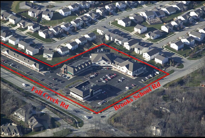 More Photos Of 10110-10158 Brooks School Rd, Fishers Restaurant For Lease