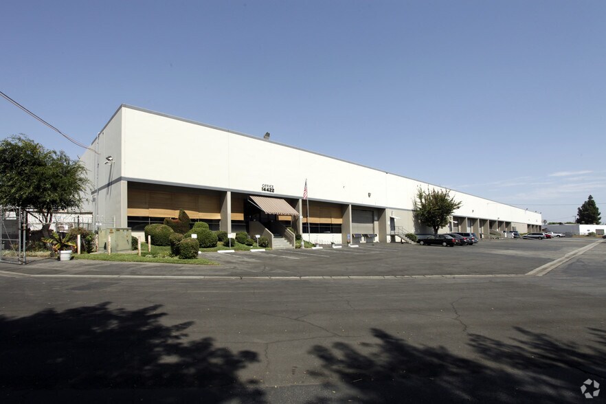 More Photos Of 14404 Best Ave, Santa Fe Springs Unknown For Lease