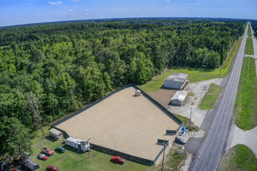 More Photos Of 7083 US-17 Hwy, Ravenel Land For Sale