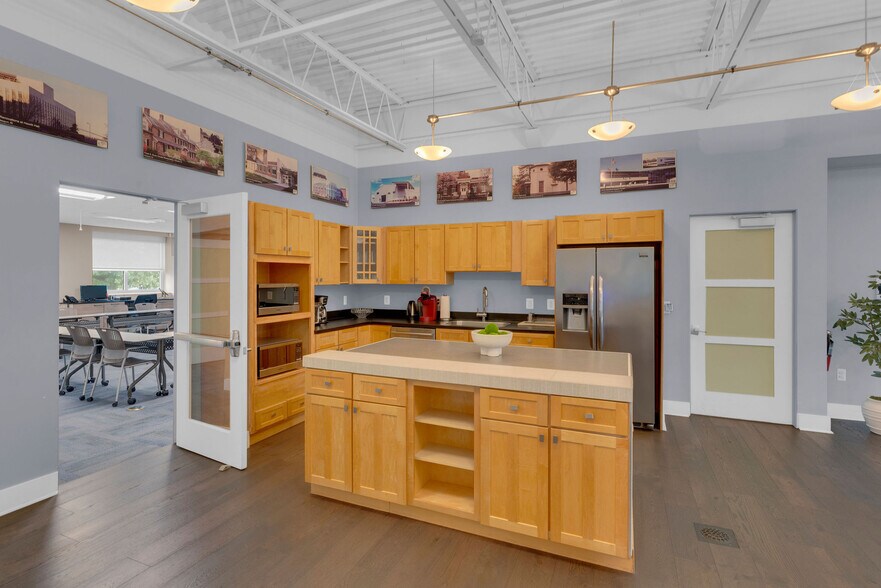 More Photos Of 100 Gaither Dr, Mount Laurel Medical For Lease