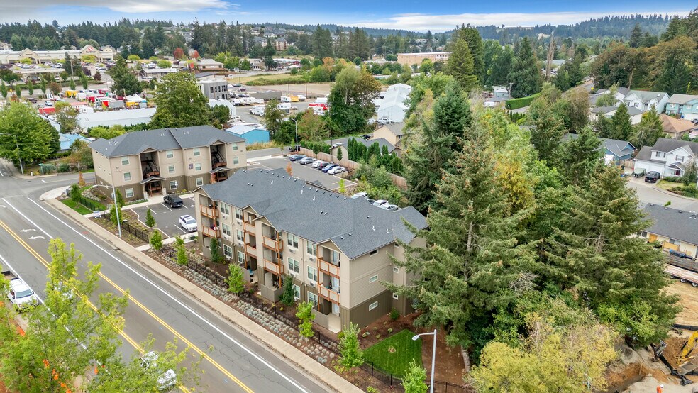 More Photos Of 1330 Mildred Ln SE, Salem Apartments For Sale