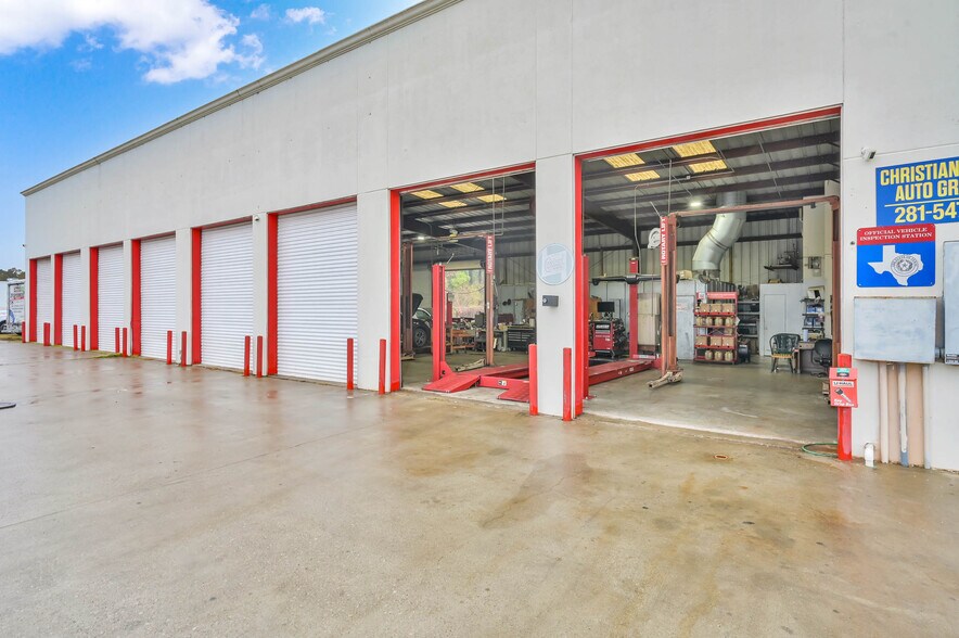 More Photos Of 3050 Farm To Market 2920 Rd, Spring Auto Repair For Sale