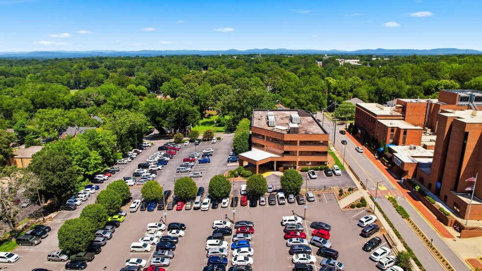 More Photos Of 415 N Center St, Hickory Office For Sale