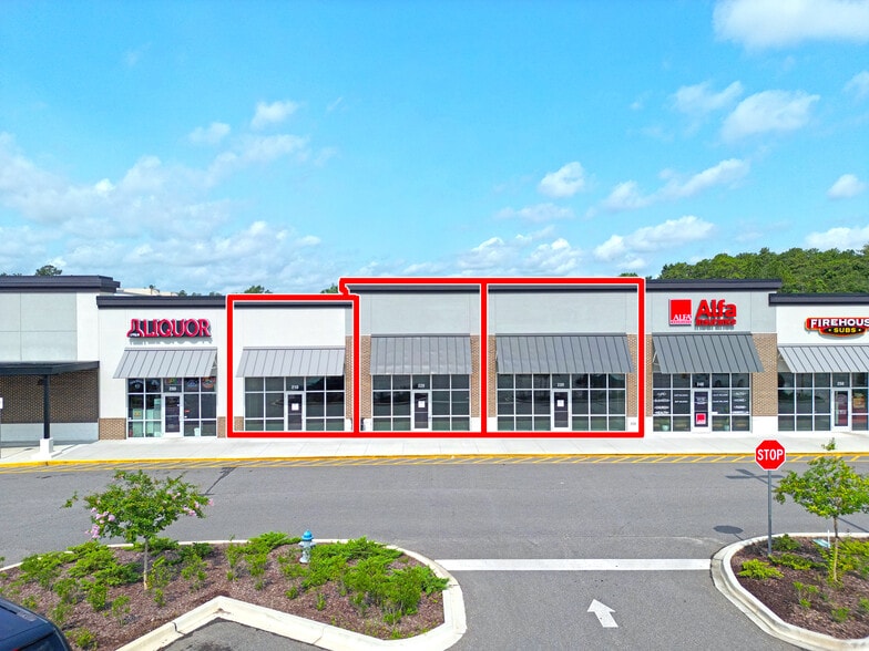 More Photos Of 2035 Schillinger Rd N, Semmes Storefront For Lease