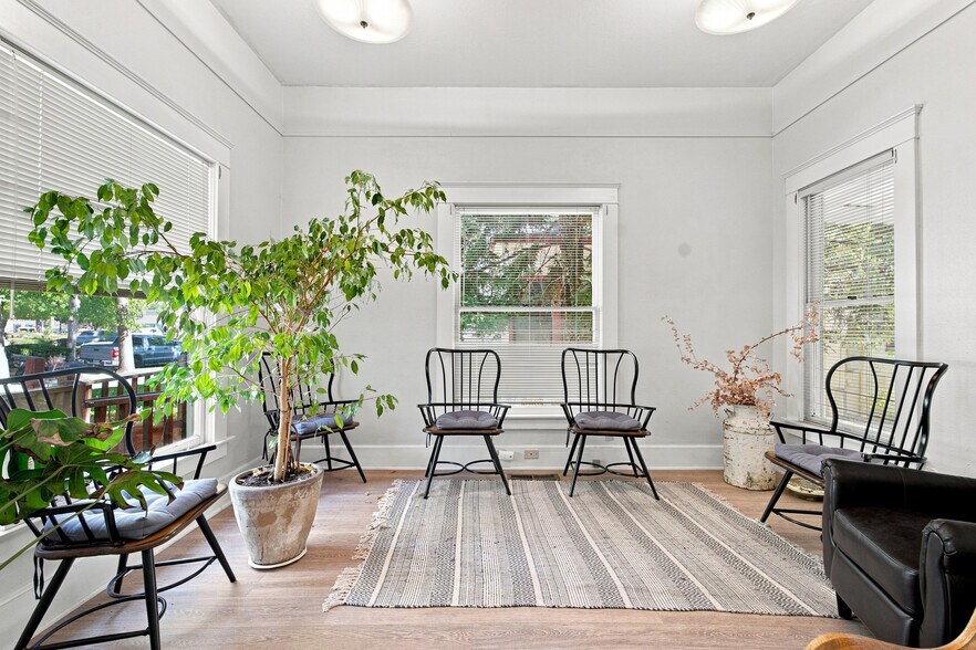 More Photos Of 1361 Esplanade Rd, Chico Office For Sale