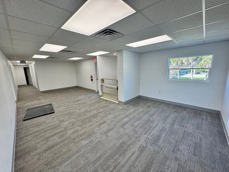 More Photos Of , Ormond Beach Office For Sale