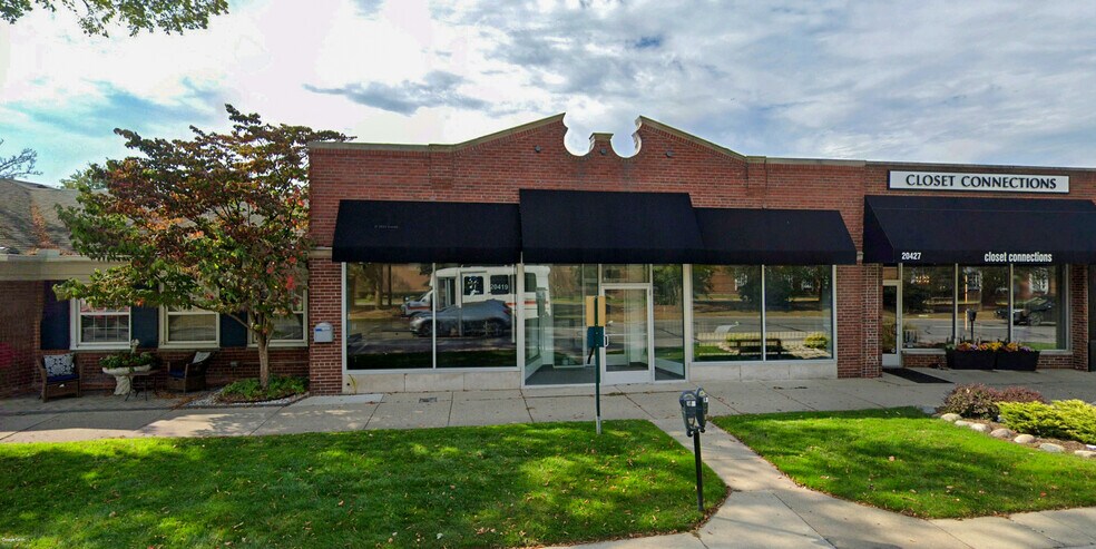 Primary Photo Of 20419 Mack Ave, Grosse Pointe Woods Freestanding For Lease