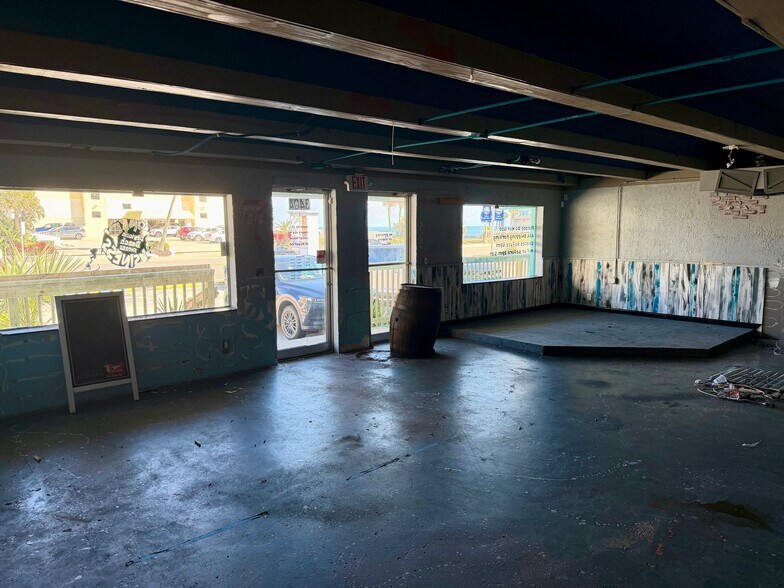 More Photos Of 3400 S Atlantic Ave, Daytona Beach General Retail For Sale