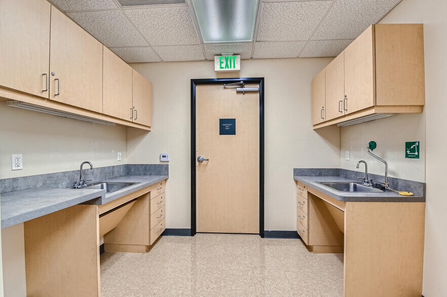 More Photos Of 2150 N Waterman Ave, San Bernardino Medical For Sale
