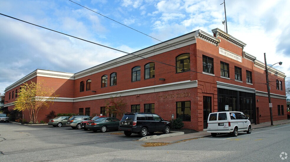 Primary Photo Of 77 Bates St, Lewiston Medical For Lease