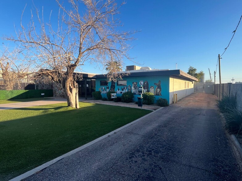 More Photos Of 1211 E Curry Rd, Tempe Contractor Storage Yard For Sale