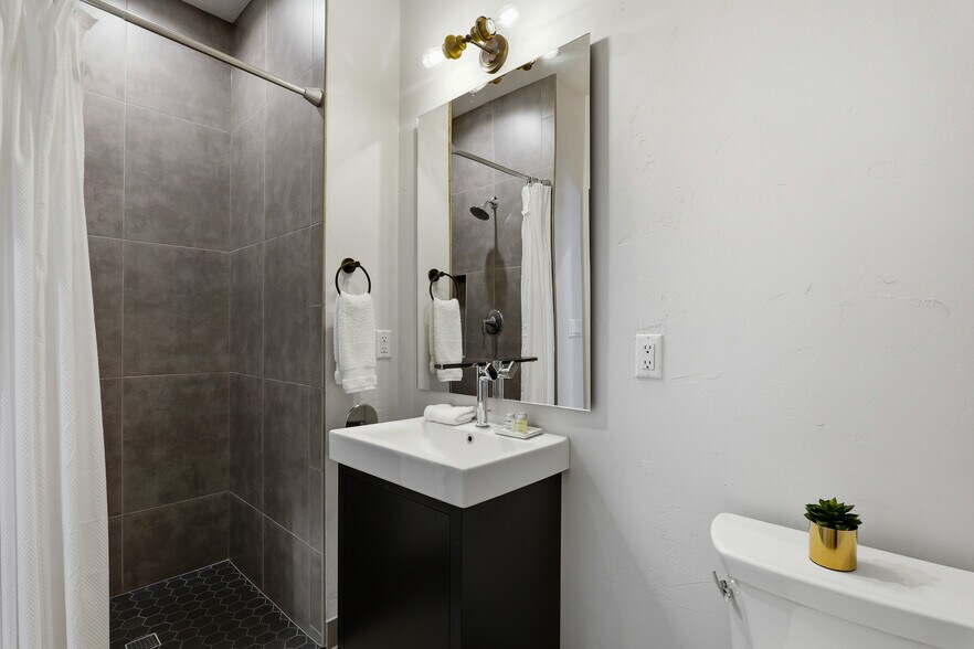 More Photos Of 171 E Rhine St, Elkhart Lake Apartments For Sale