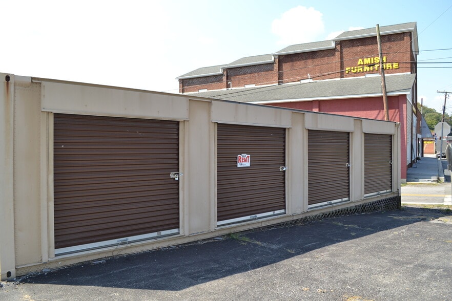 More Photos Of 5976 Virginia Ave, Pembroke Storefront Retail Residential For Sale