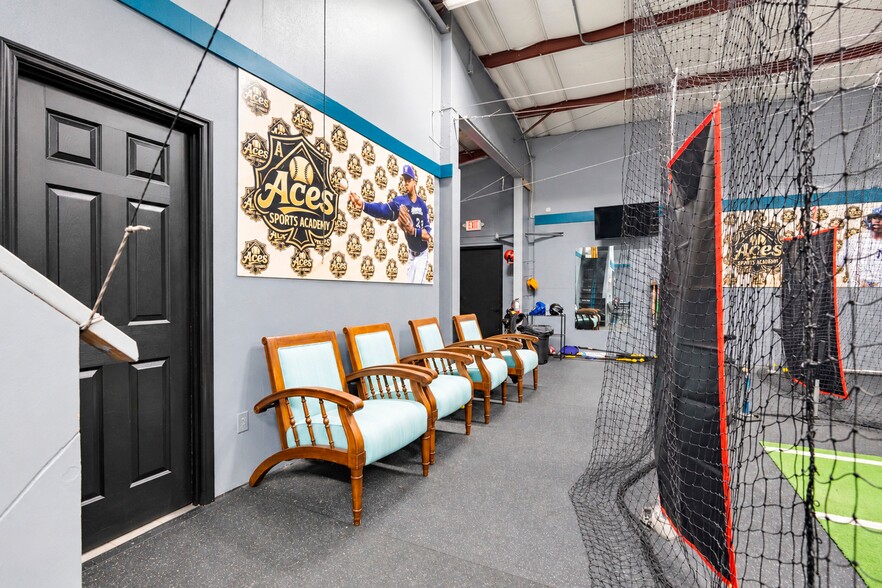 More Photos Of 5515 S Orange Ave, Orlando Warehouse For Sale